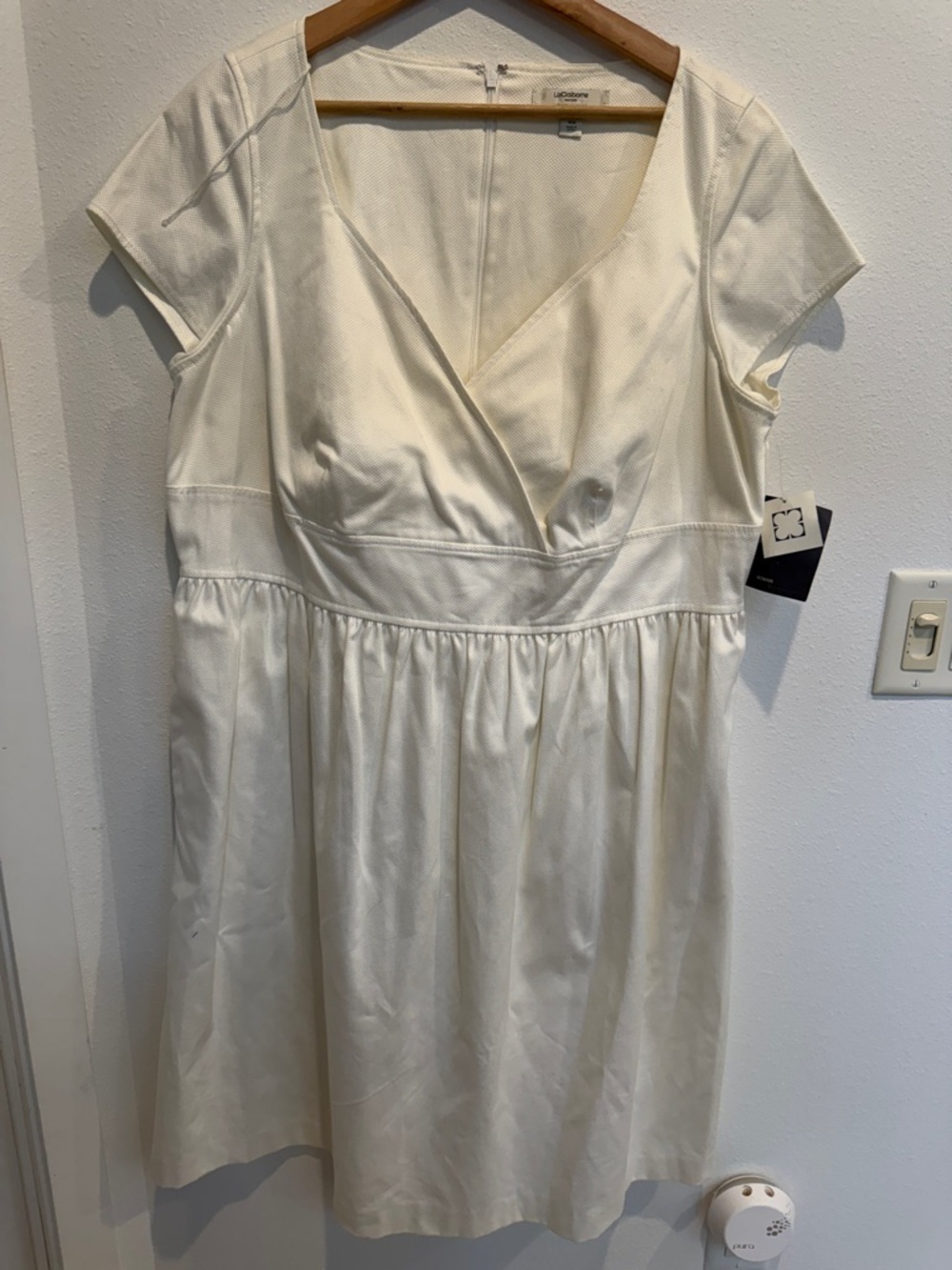 Liz Claiborne white Short Sleeve Midi Dress - Picture 1 of 4